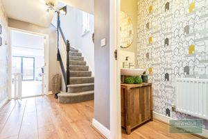 Photo 17- click for photo gallery